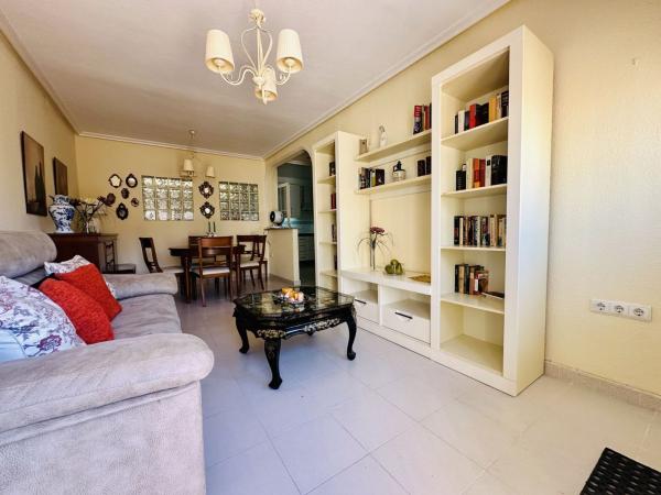 Chalet pareado en San Fulgencio thumbnail 2