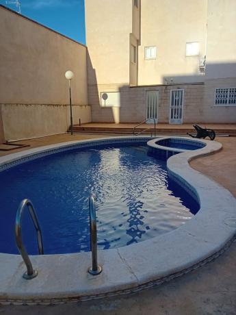 Chalet independiente en venta en Casa o chalet en Calle Mirasierra, Redovan, Redovan
 photo 4