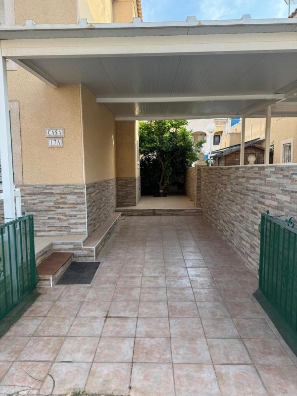Propiedades en venta y alquiler en España photo 2