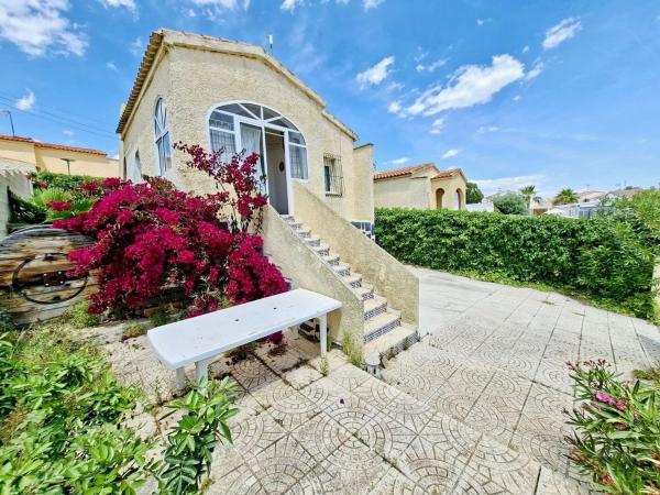 Casa o chalet independiente en Avenida de Europa, 113, San Fulgencio thumbnail 1