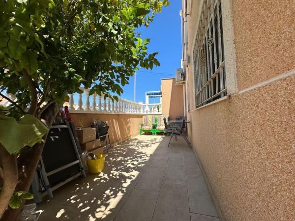 Independent chalet for sale in Casa o chalet en San Fulgencio, San Fulgencio
 photo 2
