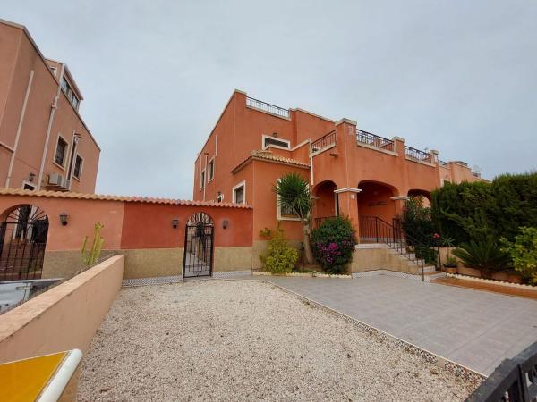 Chalet pareado en Calle Clavellina, 262, Los Montesinos thumbnail 2
