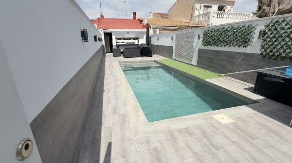 Casa o chalet independiente en Puerto Deportivo, Torrevieja photo 1