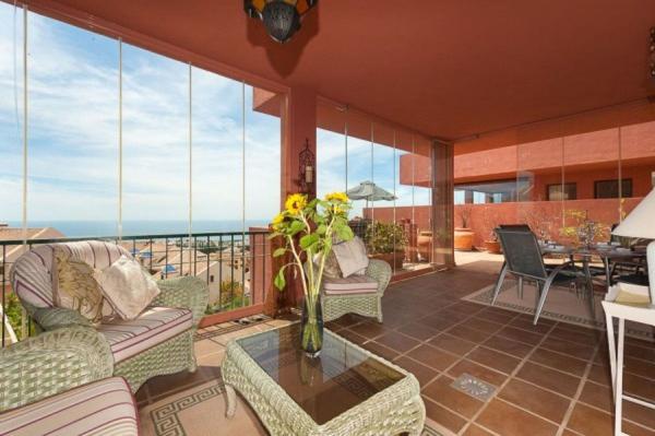 Chalet wolnostojący na sprzedaż w  Casa o chalet en Sitio de Calahonda, Mijas, Mijas photo 2