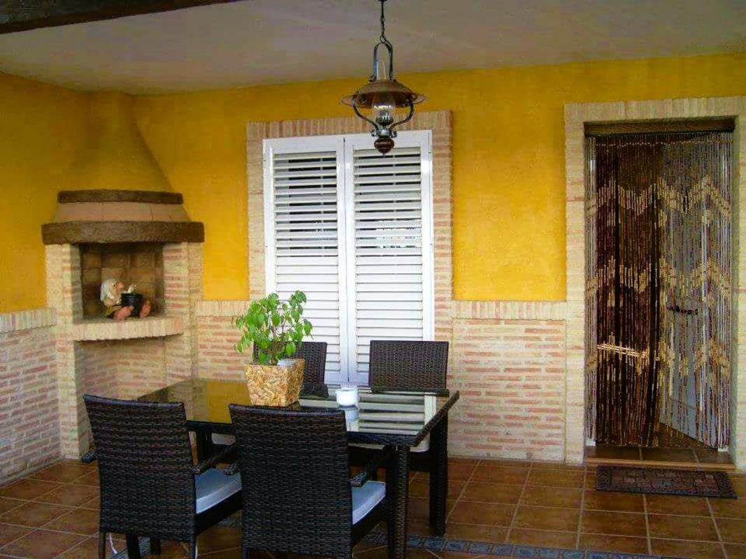Sale of townhouse in  Chalet adosado en Calle Maestro Quino, Playa de los Náufragos, Torrevieja , Torrevieja photo 5