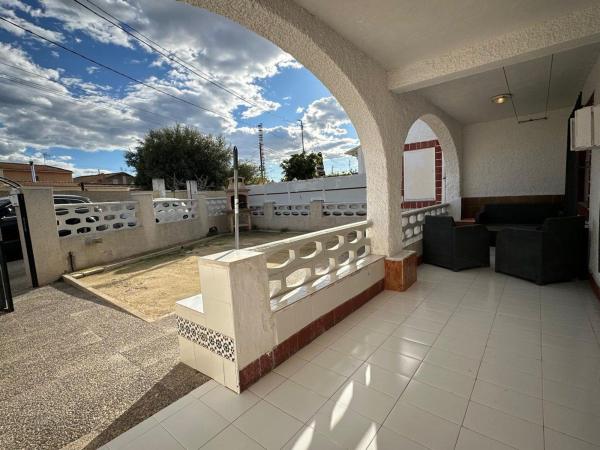 Chalet adosado en Avenida de la Luz, Monte Zenia, Orihuela thumbnail 2