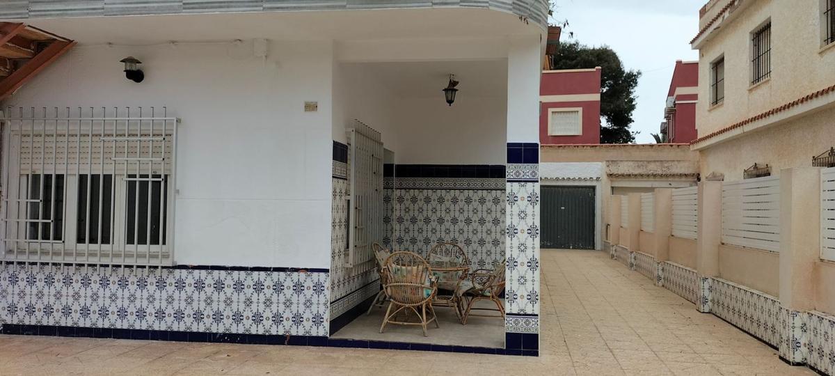 Venta de chalet adosado en Chalet adosado en Calle Pedro Sanchez, 94, Torre de la Horadada, Pilar de la Horadada , Pilar de la Horadada photo 2