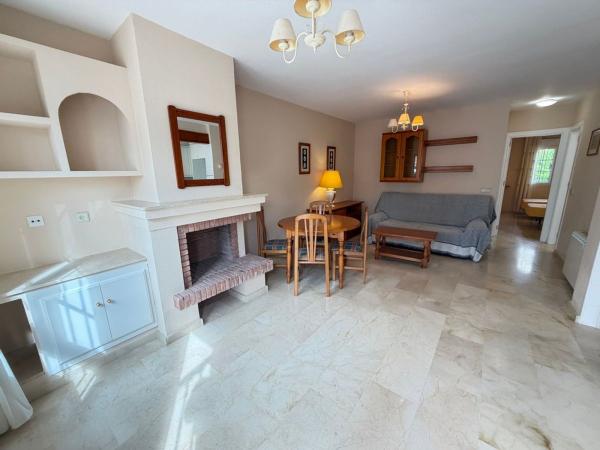 Chalet independiente en venta en Casa o chalet en Villamartín, Orihuela, Orihuela
 photo 4