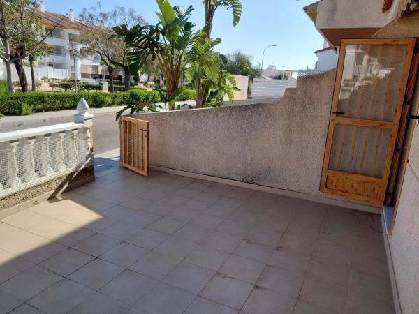 Chalet adosado en Calle Ramon Tabuenca, Torre de la Horadada, Pilar de la Horadada photo 1