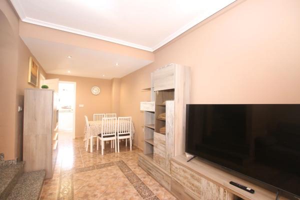 Chalet adosado en Calle Picasso, 2, La Regia, Orihuela photo 4