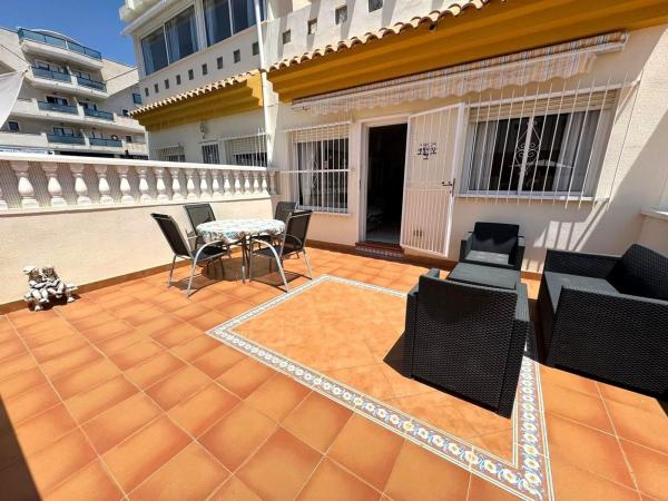 Chalet adosado en Calle del Mar, Aguamarina, Orihuela photo 1
