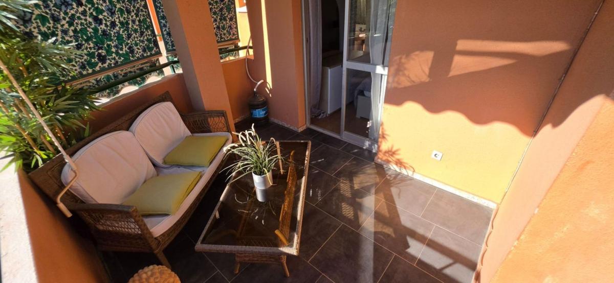 Venta de piso en Piso en Calle Lisardo Mena, La Leala - El Saltillo, Torremolinos, Torremolinos
photo 2