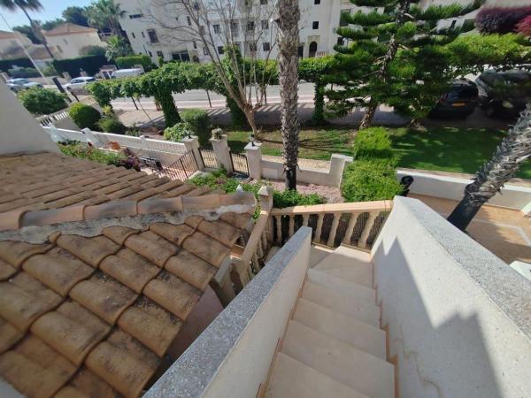 Chalet adosado en Plaza Ramblas la R-1, 25, Las Ramblas, Orihuela photo 4