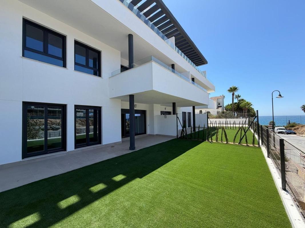 Venta de piso en Piso en Calaburra - Chaparral, Mijas, Mijas
photo 1