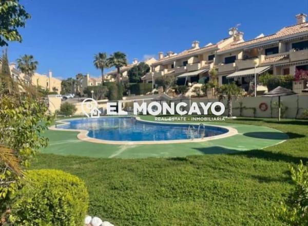 Chalet adosado en Avenida de Ibiza, Lomas de Campoamor, Orihuela thumbnail 2