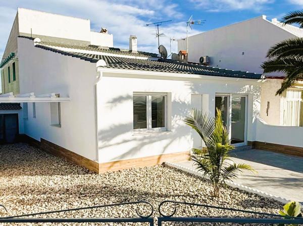 Chalet adosado en Calle Costa de Garraf, Rojales Hills - Rosa Bungalows, Rojales thumbnail 2