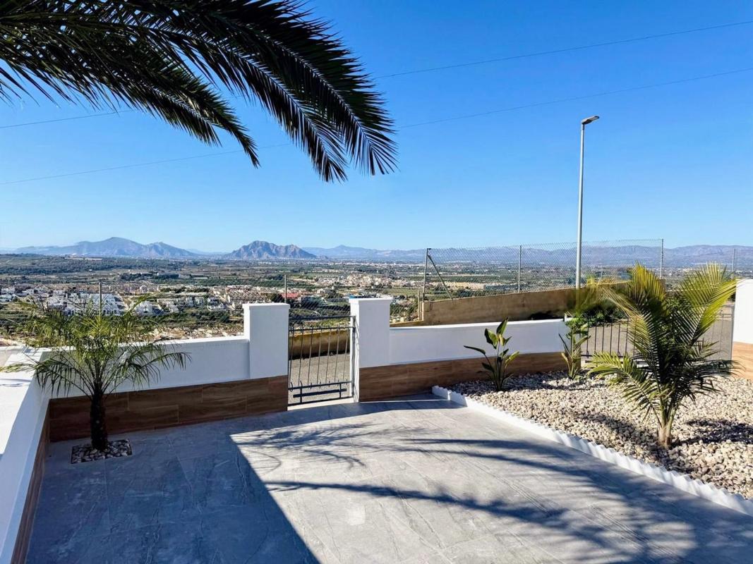 Properties for sale and rent in Spain photo 1