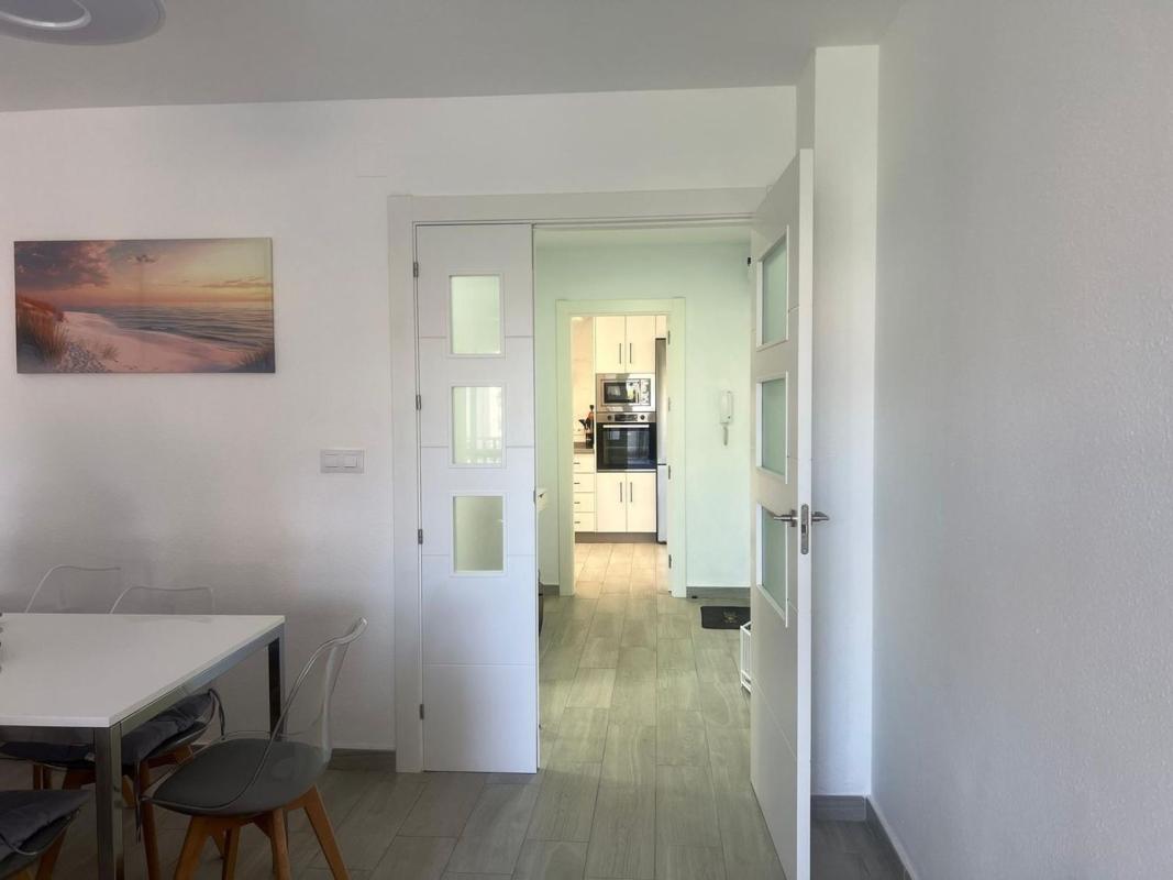 Venta de piso en Piso en Calle Romería del Rocío, Centro Ciudad, Fuengirola, Fuengirola
photo 4