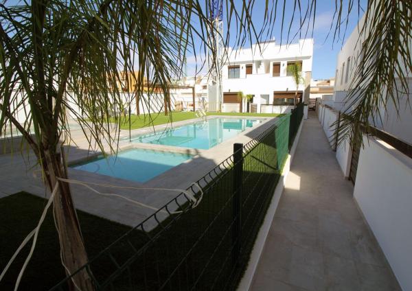 Chalet adosado en Avenida la Venta s/n, Zona Pueblo, Pilar de la Horadada photo 2