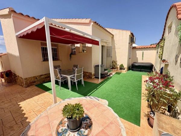 Casa o chalet independiente en Calle Olof Palme, San Fulgencio photo 1