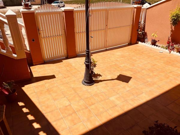 Chalet adosado en Cv-925, 83, Zona Pueblo, Pilar de la Horadada photo 2
