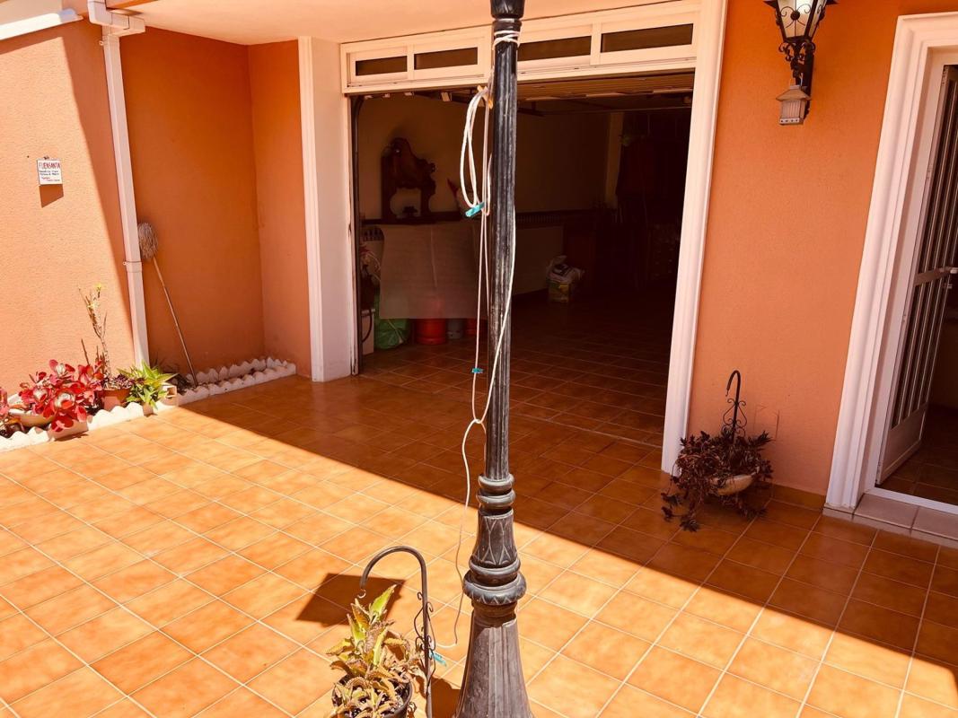 Продажа таунхауса в Chalet adosado en Cv-925, 83, Zona Pueblo, Pilar de la Horadada , Пилар де ла Орадада photo 3