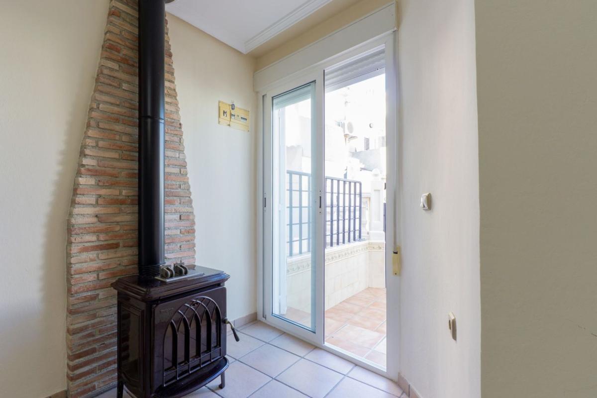 Продажа таунхауса в Chalet adosado en Avenida De Francia, Mil Palmeras, Pilar de la Horadada , Пилар де ла Орадада photo 5