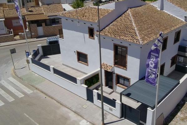 Chalet adosado en Zona Pueblo, Pilar de la Horadada photo 1