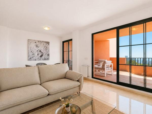 Venta de piso en Piso en Avenida de Cibeles, Marbella, 27, Miraflores, Marbella, Marbella
thumbnail 2