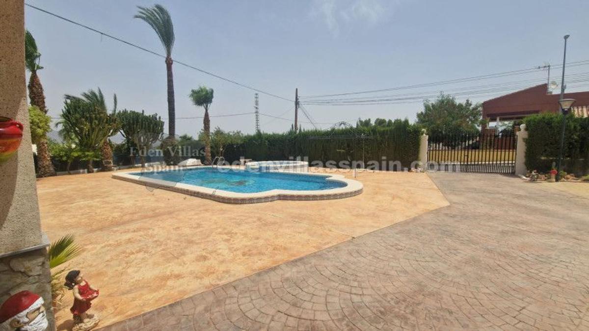 Недвижимость на продажу и в аренду в Испании photo 5