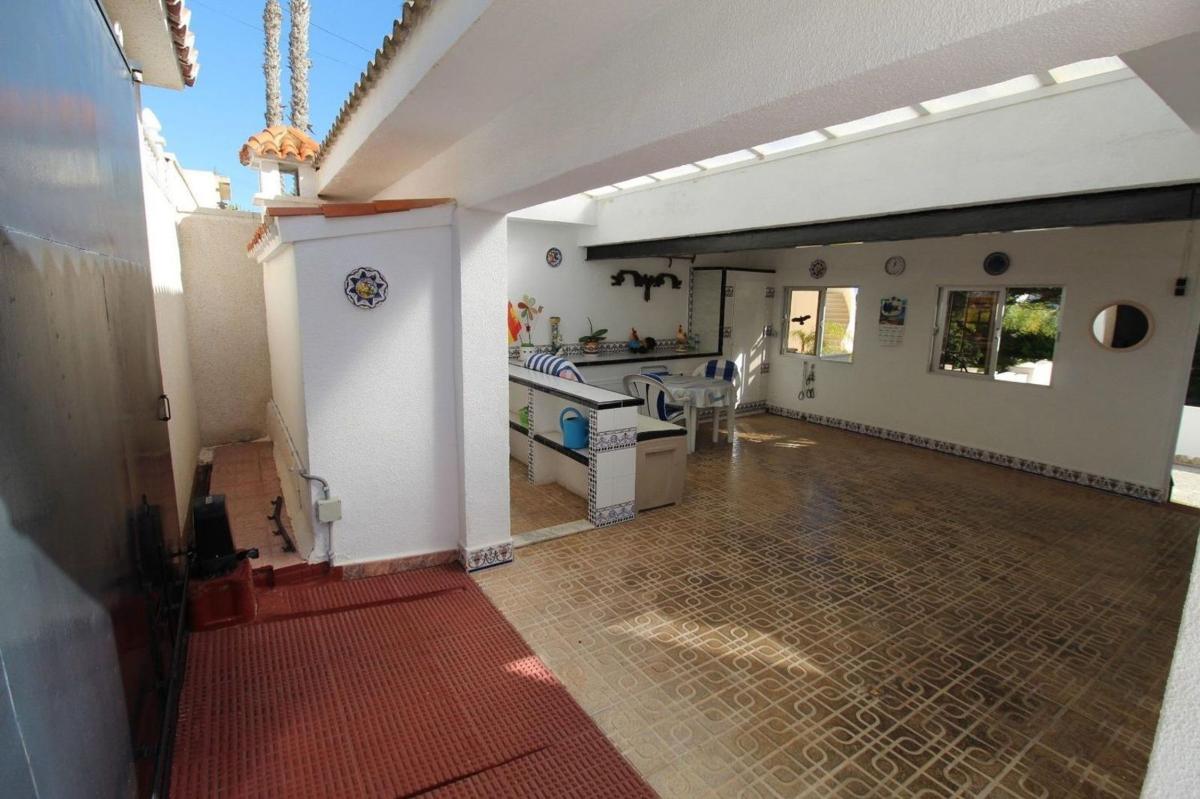 Properties for sale and rent in Spain photo 5