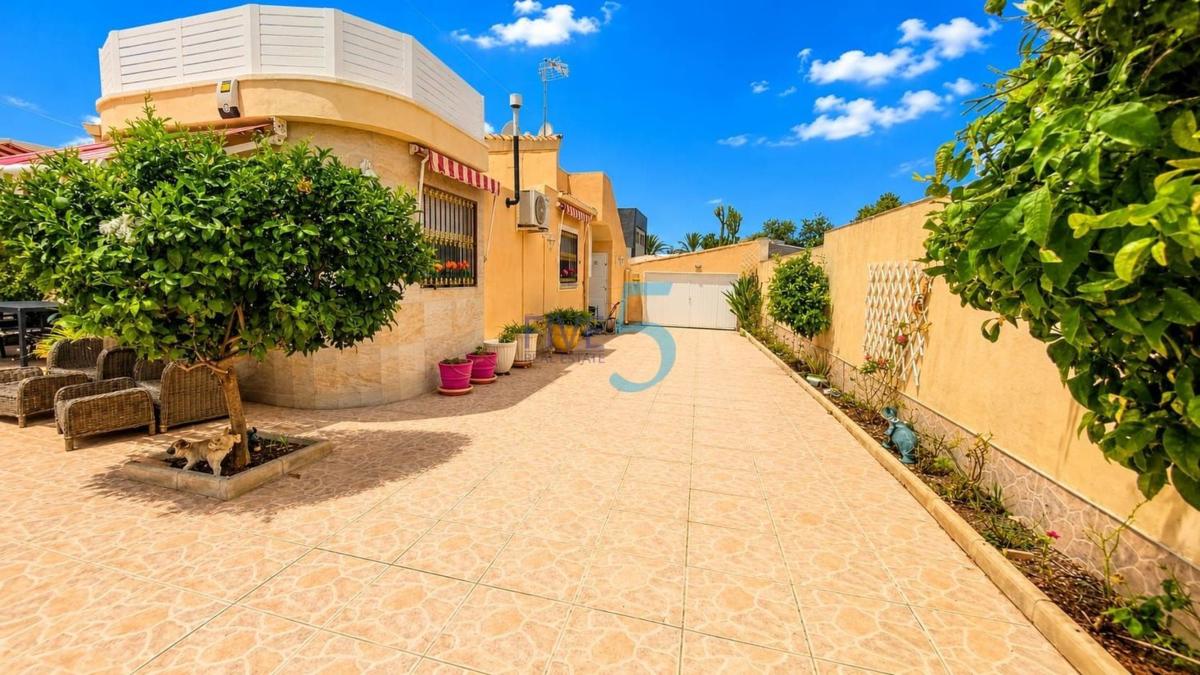 Недвижимость на продажу и в аренду в Испании photo 4