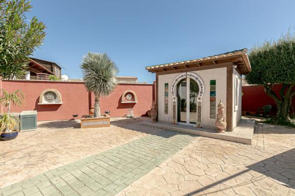 Chalet pareado en Calle Margaritas Bal, 43, Los Balcones - Los Altos del Edén, Torrevieja photo 4