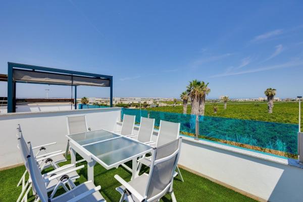Chalet adosado en Los Balcones - Los Altos del Edén, Torrevieja photo 1