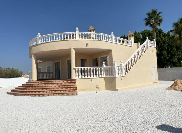 Casa o chalet independiente en Perpen Lo, 8, Catral photo 1