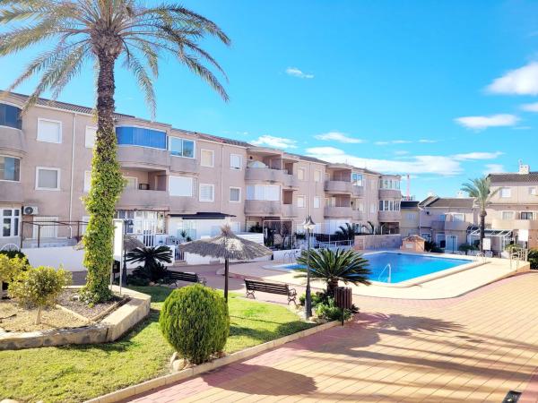 Chalet pareado en Urbanización Mil p Sevillas, Mil Palmeras, Pilar de la Horadada photo 4