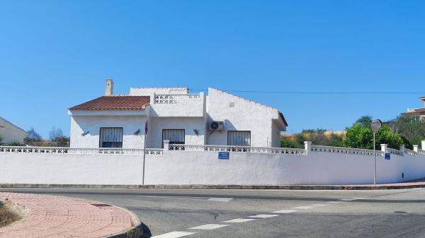 Casa o chalet independiente en Doña Pepa, Rojales photo 1