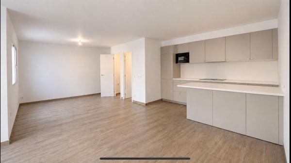 Chalet adosado en Calle Pico del Aneto, 64, Nueva Atalaya, Estepona thumbnail 2