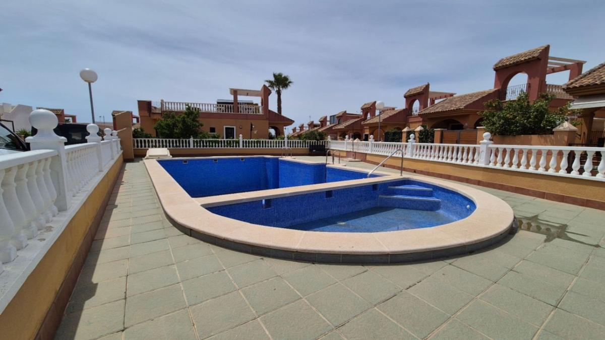 Properties for sale and rent in Spain photo 2
