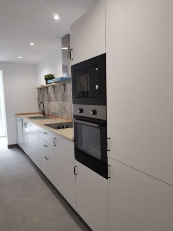 Venta de piso en Piso en Calle José Gómez Díaz, Rodeo Alto-Guadaiza-La Campana, Marbella, Marbella
thumbnail 2