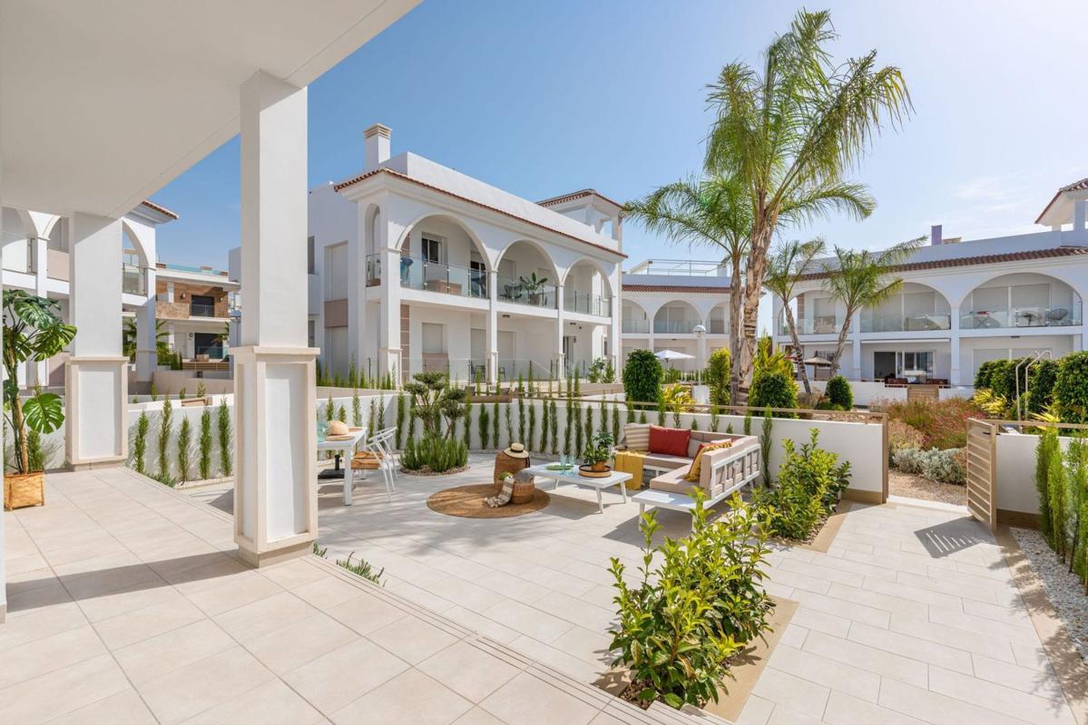 Properties for sale and rent in Spain photo 4