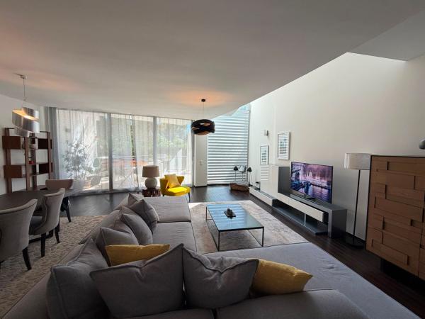 Chalet adosado en Calle Verdi, 38, Sierra Blanca, Marbella thumbnail 2