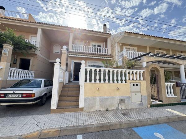 Chalet adosado en Calle Virgen del Pilar s/n, Torre de la Horadada, Pilar de la Horadada photo 2