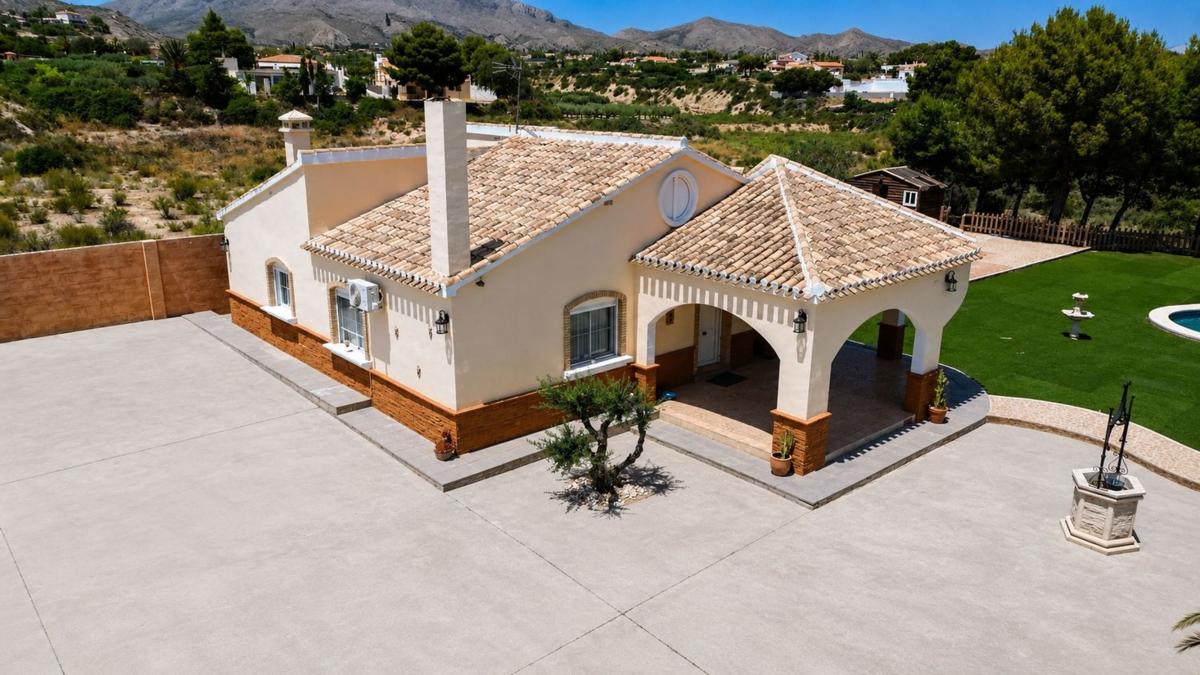Propiedades en venta y alquiler en España photo 4
