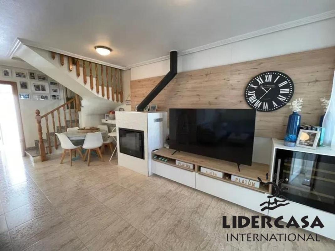 Продажа таунхауса в Chalet adosado en Calle Jardinero s/n, Torre de la Horadada, Pilar de la Horadada , Пилар де ла Орадада photo 5