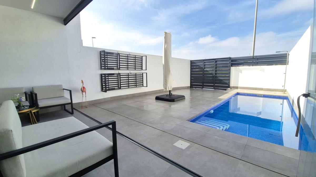 Properties for sale and rent in Spain photo 2
