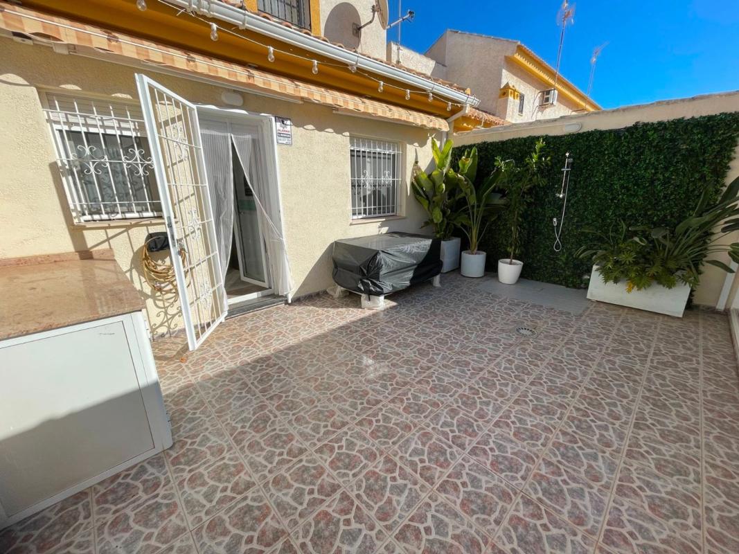 Продажа таунхауса в Chalet adosado en Pueblo Latino, Pilar de la Horadada , Пилар де ла Орадада photo 4