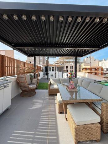 Chalet adosado en Calle Maldonado, Centro - Muelle Pesquero, Torrevieja thumbnail 2