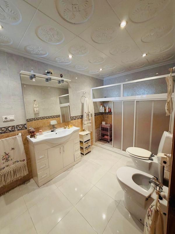 Недвижимость на продажу и в аренду в Испании photo 4