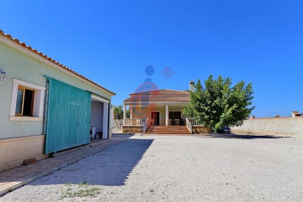 Продаётся загородный участок в  Finca rústica en Calle San Agatángelo, 18 b, San Fulgencio , Сан-Фульхенсио photo 1